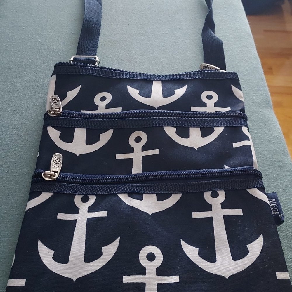 Canvas nautical, adjustable staps bag - Picture 2 of 2